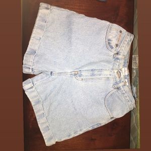 Calvin Klein Mom Shorts